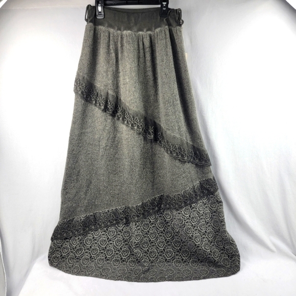 NWT Shyloh Italian wool and mohair blend layered maxi skirt with belt loops - Picture 1 of 6